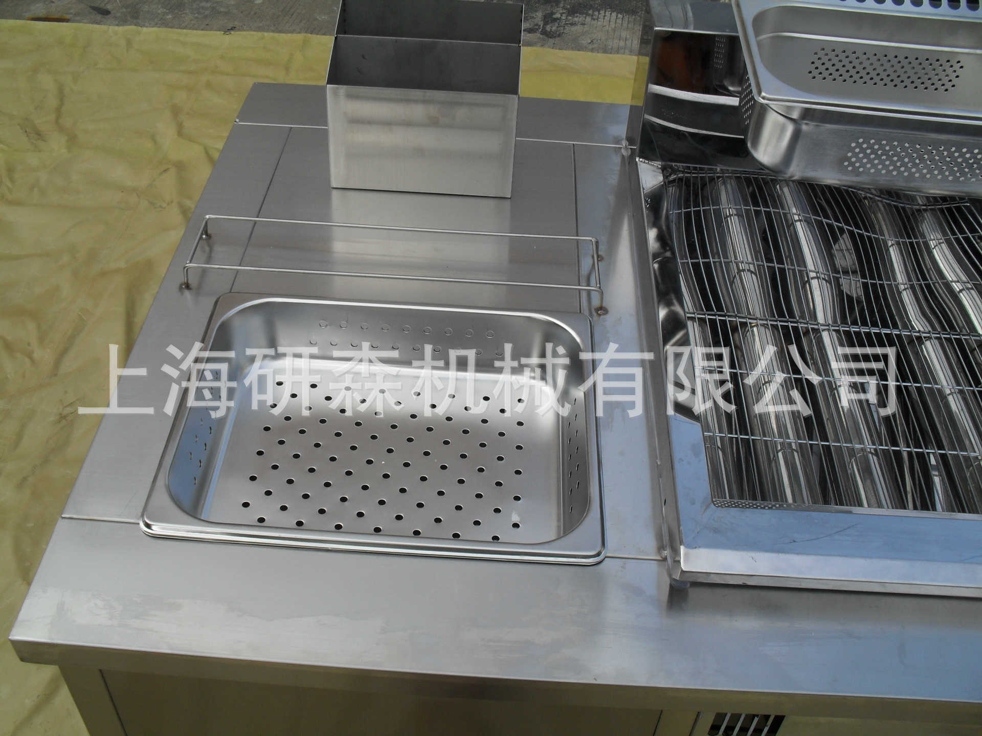 優質多用高效油炸鍋 一體商用電熱油炸鍋 流動式炸雞排工作臺