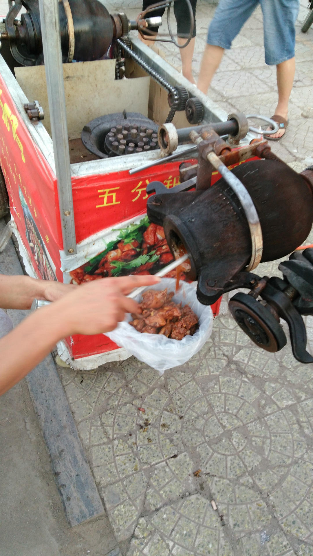 廠家直銷 全自動奇味干嘣機 雙鍋干嘣機器 河北邢臺新款干嘣機