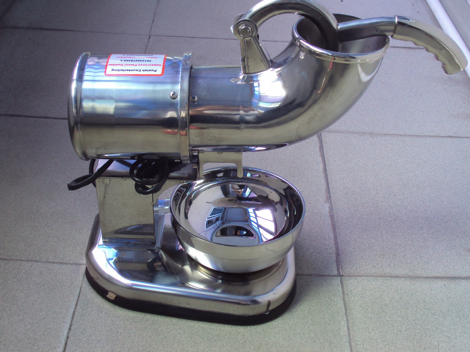 全不銹鋼碎冰機(jī) 不銹鋼碎冰機(jī) 電動碎冰機(jī) 奶茶碎冰機(jī) 刨冰機(jī)批發(fā)
