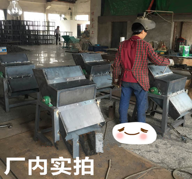 大型打冰機(jī) 碎冰機(jī) 商用刨冰機(jī) 下單送好禮刨冰機(jī) 新品來(lái)襲