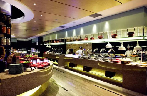 小餐飲廚房設(shè)備“臟亂差”  示范店引導(dǎo)餐飲企業(yè)邁向“正規(guī)化”