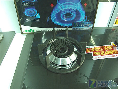 美女為什么會(huì)愛金剛 華帝灶具現(xiàn)3602元 